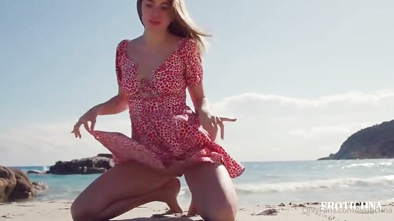 Brunette Girl Naked and Fucking action