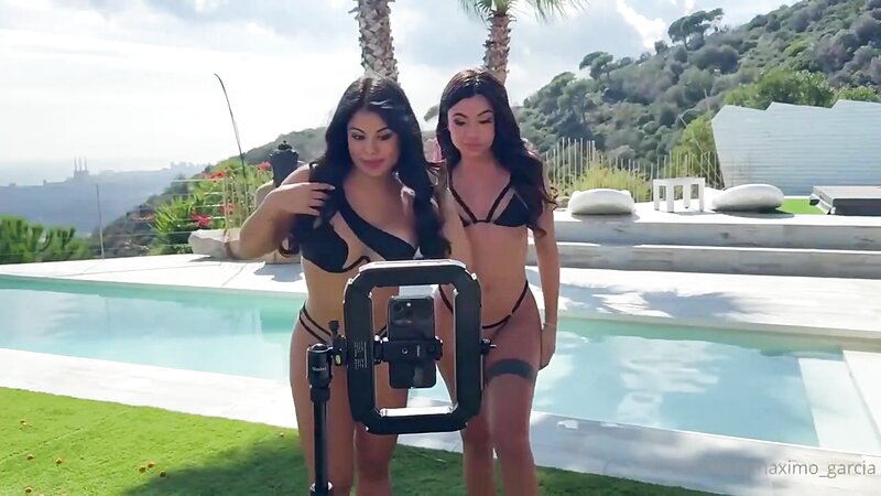 Incredible Threesome Sex scene