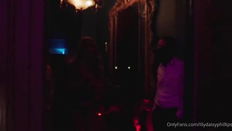 Lily Phillips Big Ass Dancing in Sexy Lingerie show