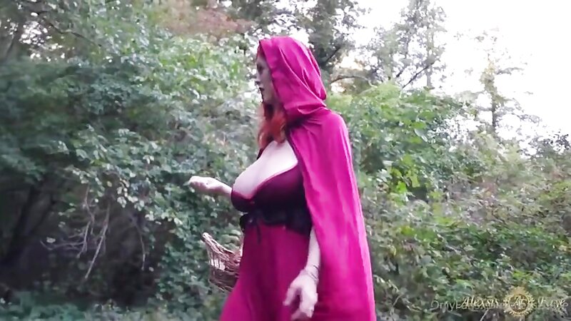 Redhead Wild Blowjob and Fucking scene