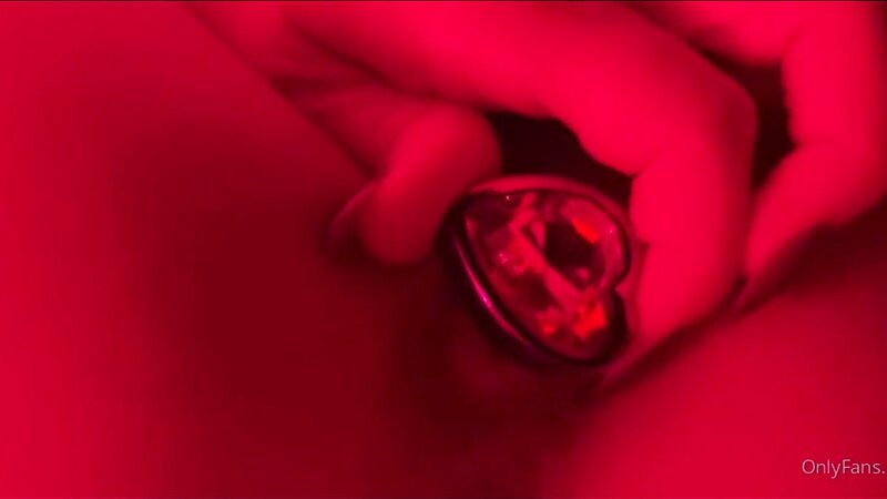 Corinna Kopf Close Up Butt Plug Fucking and Play