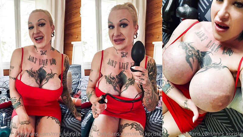 Mrs Koriste Showing Off a Big Dildo