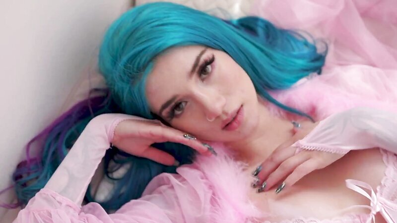 Fay Suicide Nude Teasing