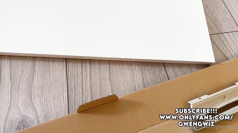 Gwen Gwiz Sloppy Blowjob
