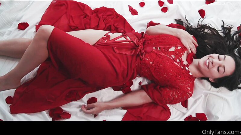 Orenda Erotic ASMR Hypnosis Session