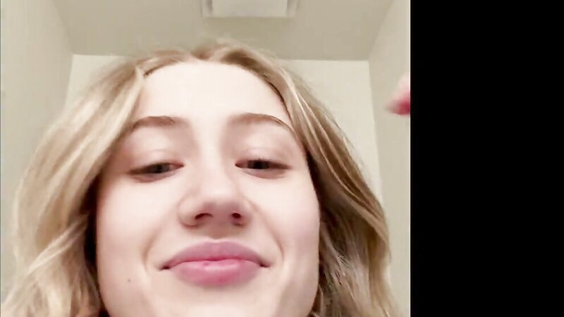 Madi Meadows Nude Bathroom Masturbation