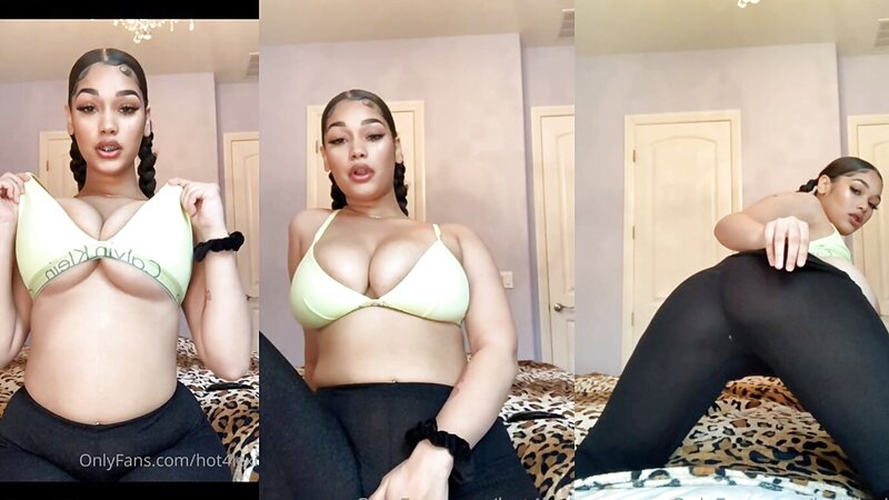 Hot4lex Big Breasts and Pussy Show