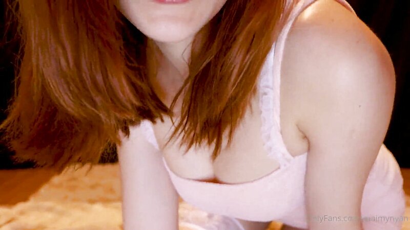 Maimy ASMR Gift Roleplay Show