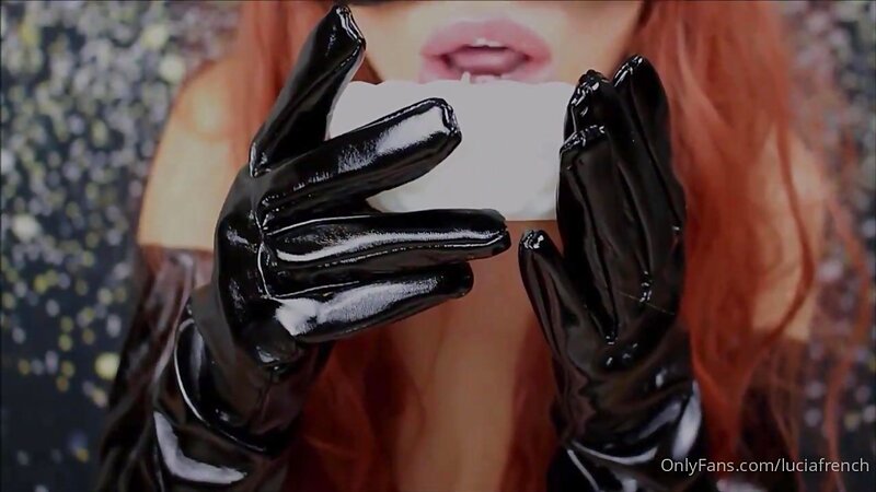 Lucia French Nude ASMR Relaxation Session