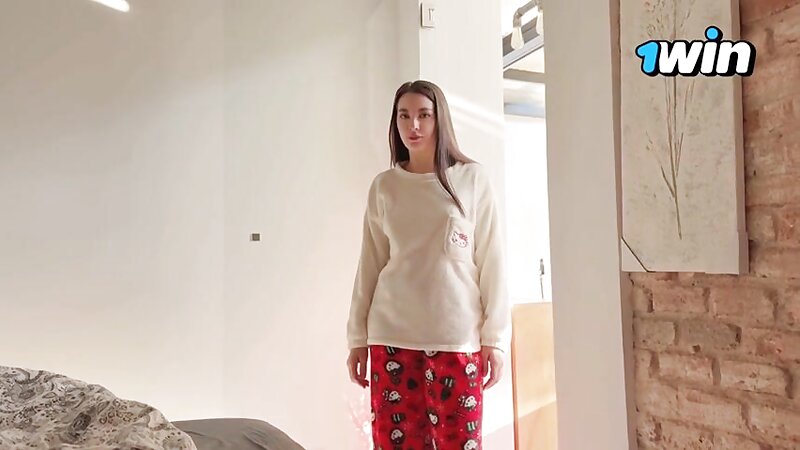 Teen Exotic Girl Having Incredible Sex