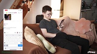 Belle Soeur Rousse Et Poilue Fait Chanter Stepson Beau Frere. Il Devient Stepson J...