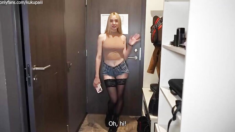 Kukupaiiis Lesbian Cowgirl Riding a Girl