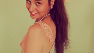 Florescent ASMR Eat My Peach Daddy Please Onlyfans Video