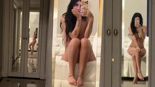 Mia Khalifa Naked Mirror Selfie Onlyfans Video Leaked