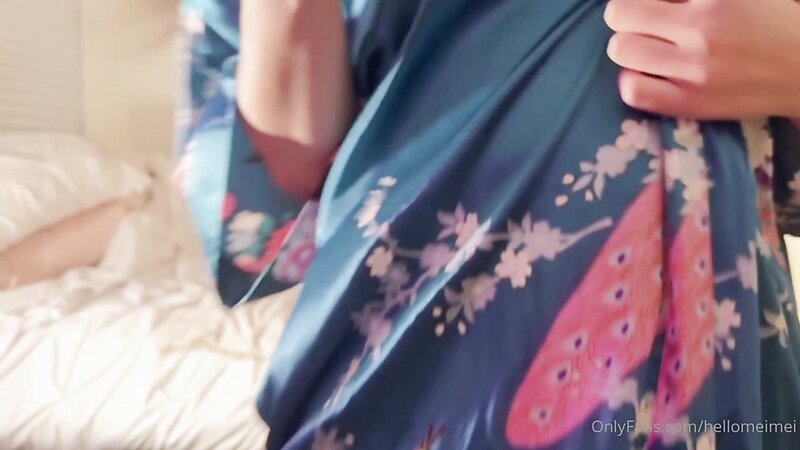 Mei Minato Nude Riding a Dildo Till She Cums