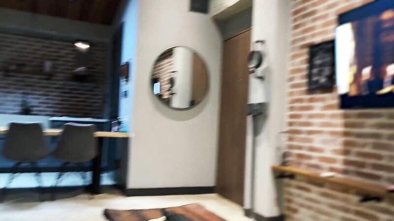 Iris Rodriguez Rides That Cock After Blowjob