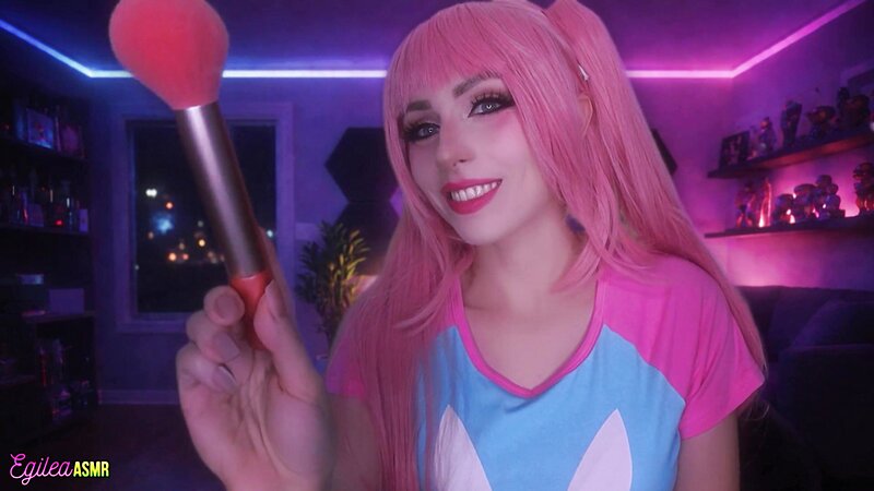 Egilea Gamer Girlfriend Cosplay ASMR Licking and Kissing