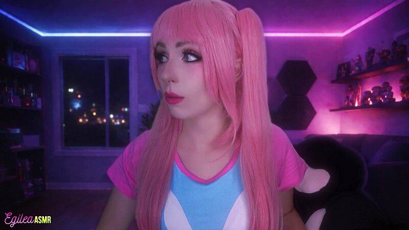 Egilea Gamer Girlfriend Cosplay ASMR Licking and Kissing