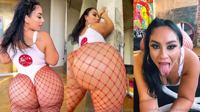 Selene Castle Lingerie Tease Shaking Huge Jiggly Ass with Tattoos