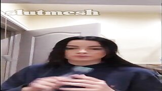 Hannah and Suzie Nude Run OnlyFans Mom & Daughter Video!