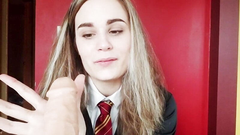 Hermione Virgin Handjob Cosplay