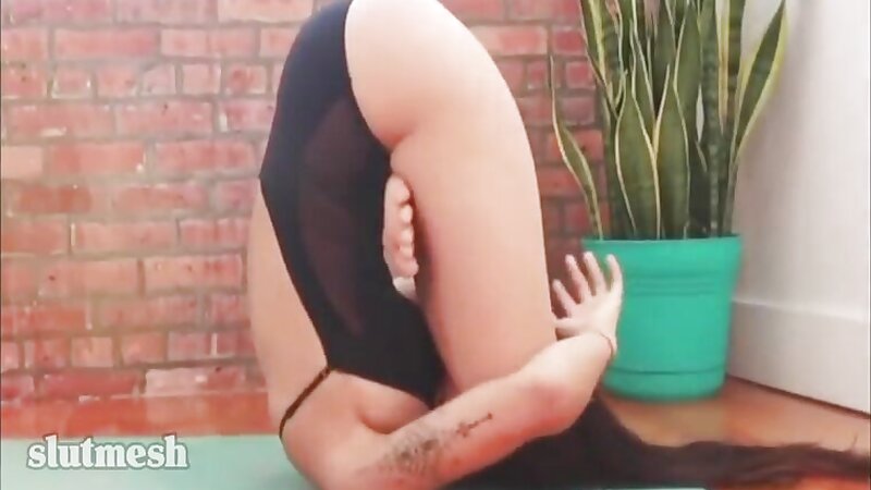 Hitomi Mochizuki Nude Youtuber Action