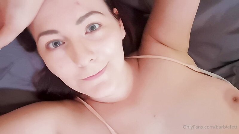 Jessica Fox Nude Masturbating