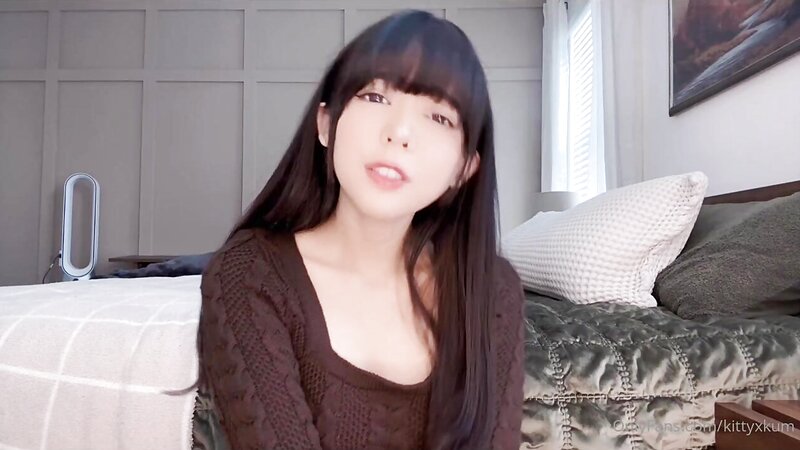 KittyxKum Riding a Dildo Action