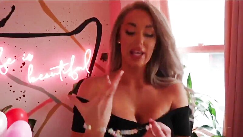 Laci Kay Somers Nude After Dark Vlog