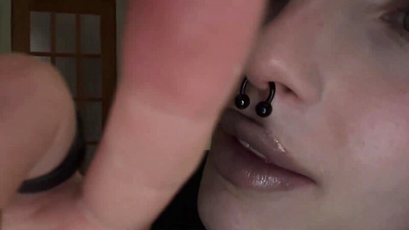 SleepGirlASMR 50 French Countdown Kisses with Hand Movements and Mouth Sounds