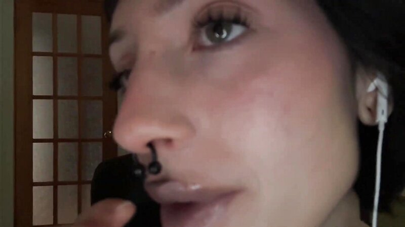 SleepGirlASMR 50 French Countdown Kisses with Hand Movements and Mouth Sounds