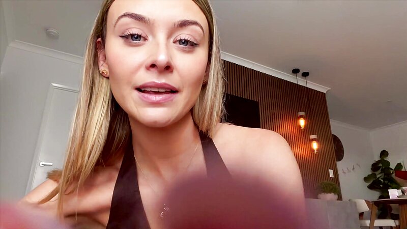 Kel LOFI ASMR Skin Scratching, Brushing, Hair Play & Fabric Sounds on Self