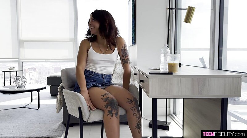 Nicole Luva Takes Big Dick Blowjob and Creampie on Balcony