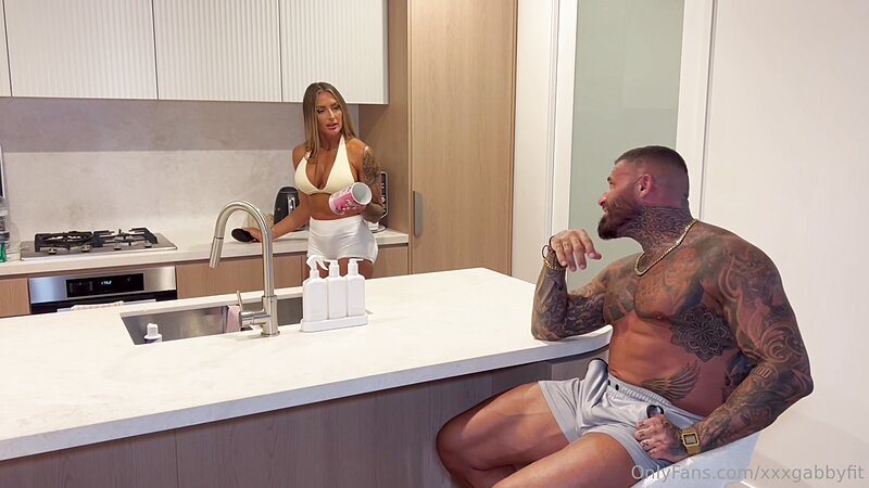 Gabby Fit Passionate Blowjob and Doggystyle Fuck in Kitchen with Mr Iconic