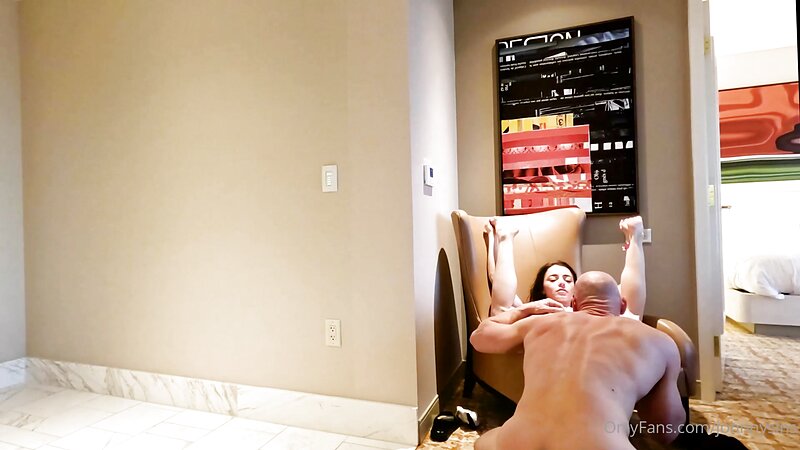 Kylie Quinn Submissive Blowjob and Creampied by Johnny Sins in Missionary and Cowgirl