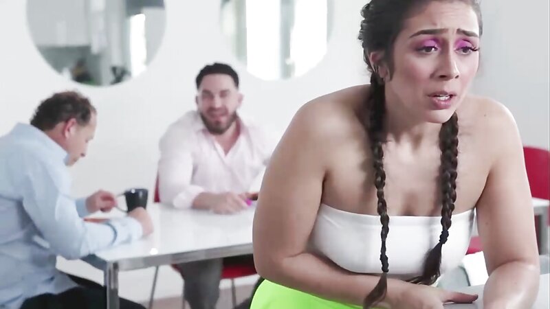 Stepsis Pussy Stretched Too Much in Sensual Rough Threesome with Double Penetration and Creampie