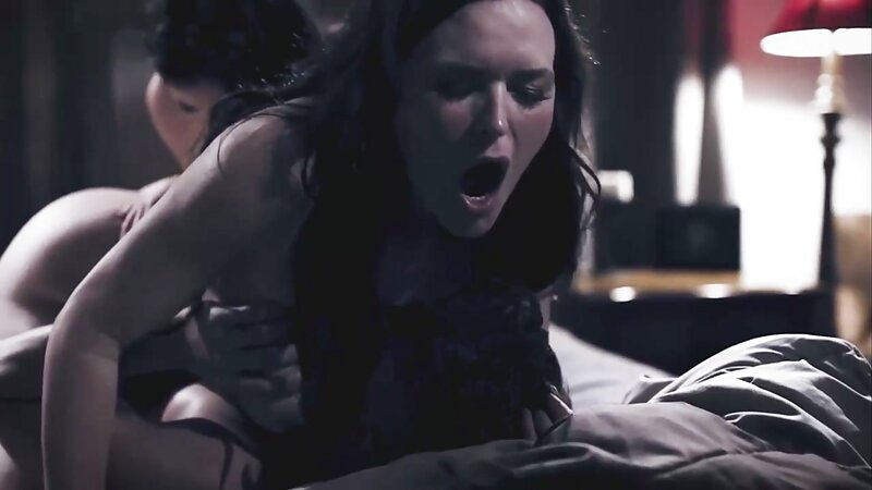 Busty Amateur Milf Babe Double Penetration and Blowjob in Secret