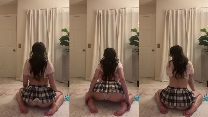 Sleepy Sab ASMR Booty Bounce Nude Show