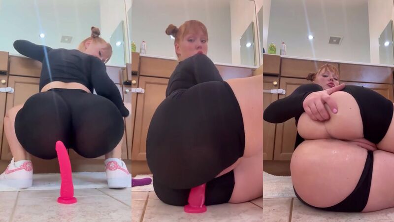 Bambie Doe Rips Gym Shorts to Ride Mounted Dildo Solo