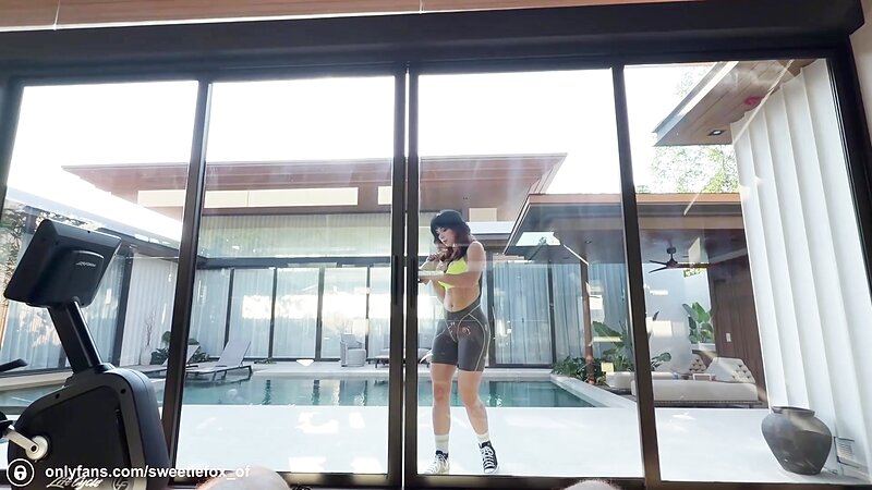 Sweetie Fox Fitness Sport Girl Rough Fuck in Gym POV