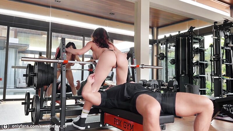 Sweetie Fox Fitness Sport Girl Rough Fuck in Gym POV