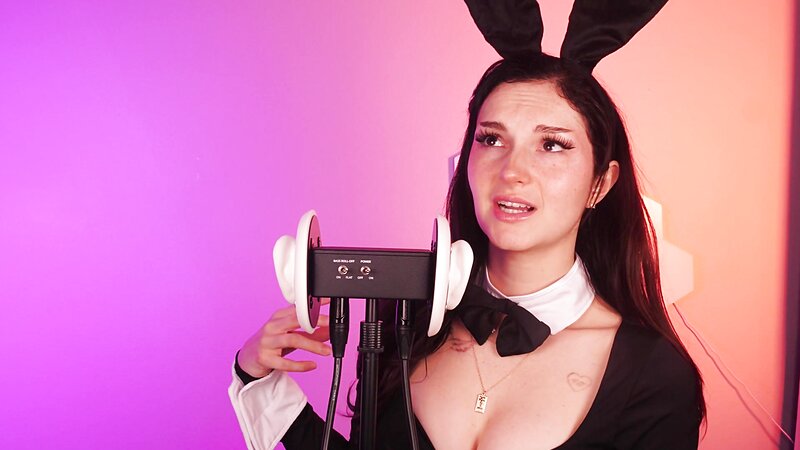 Busy B Bunny Girl Cosplay Ear Eating ASMR