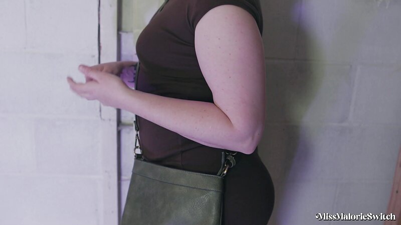 Miss Malorie Switch Married Milf Quickie in Parking Lot POV