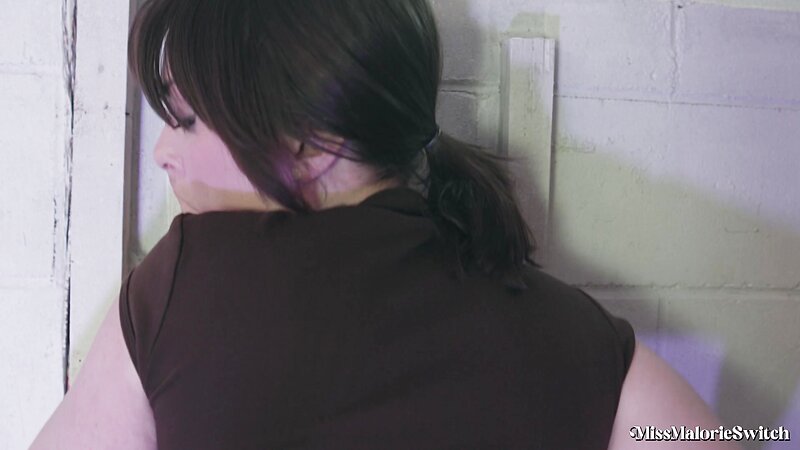 Miss Malorie Switch Married Milf Quickie in Parking Lot POV