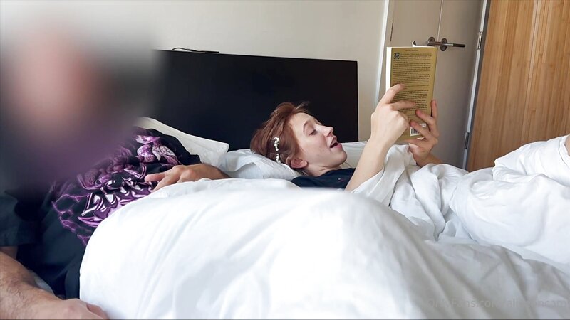 Alice White Redhead Railed with Deepthroat and Cowgirl After Reading