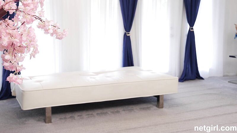 Strawberry Poppy Redhead Teen Anal Casting Fuck in Cowgirl and Doggystyle