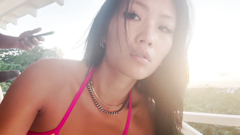 Dolly Orchid Gets Creamed by BBC Outdoors