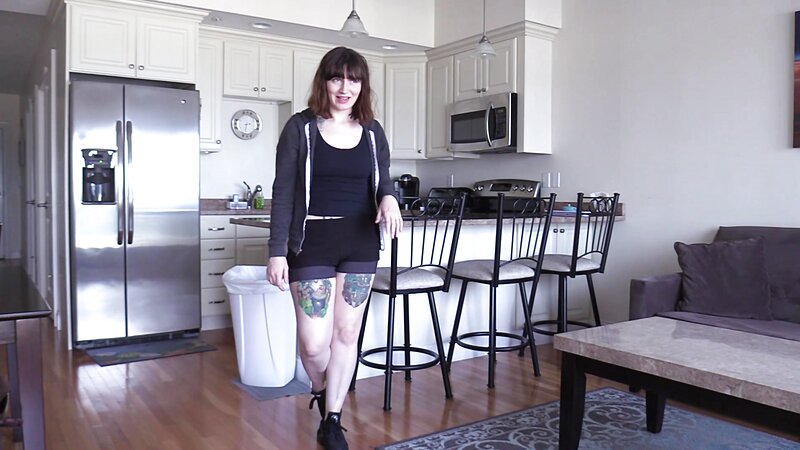 Bettie Bondage MILF Yoga Session in POV Roleplay