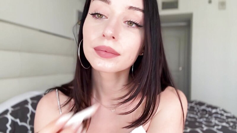 The MashaKata ASMR Magnetic Hypnotic Kisses For You