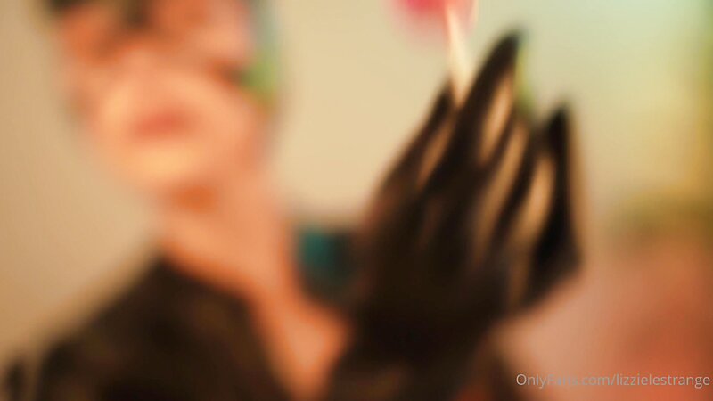 LizzieLestrange Sexy Catwoman Cosplay ASMR Roleplay